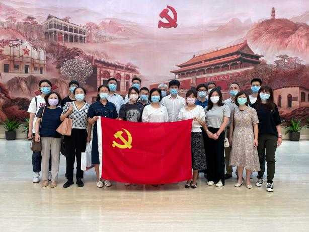 长宁区财政局赴中共一大纪念馆开展党史学习教育现场学习