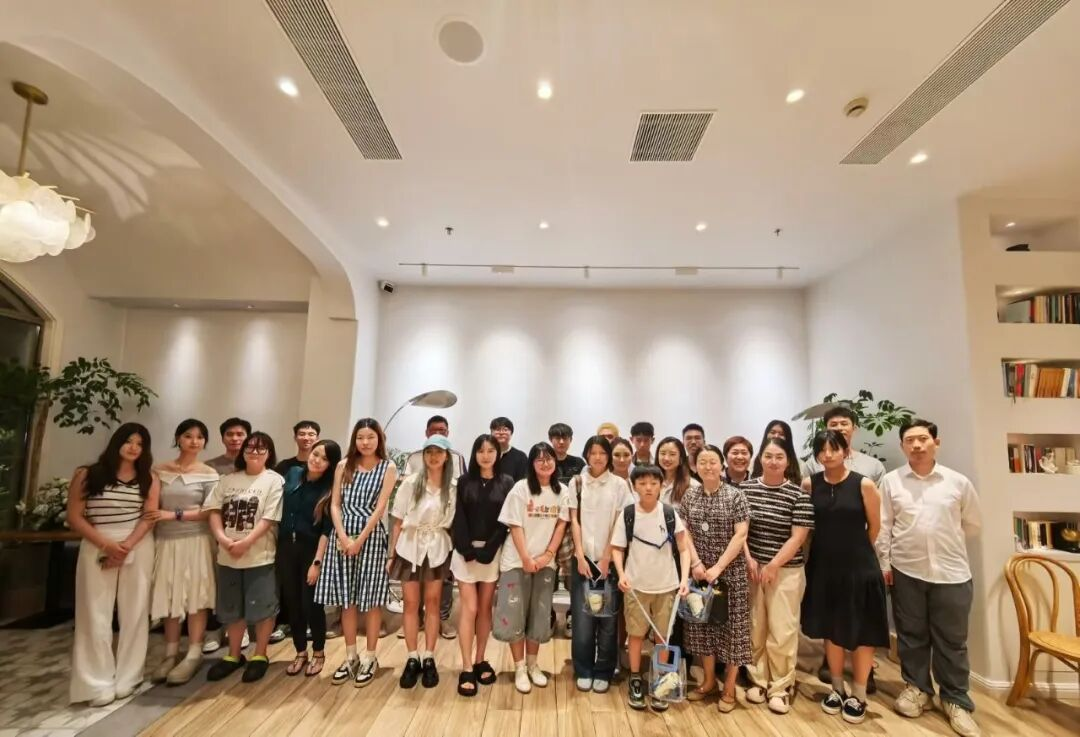 “E回生 I回熟”！这群留学生“破圈”相识～