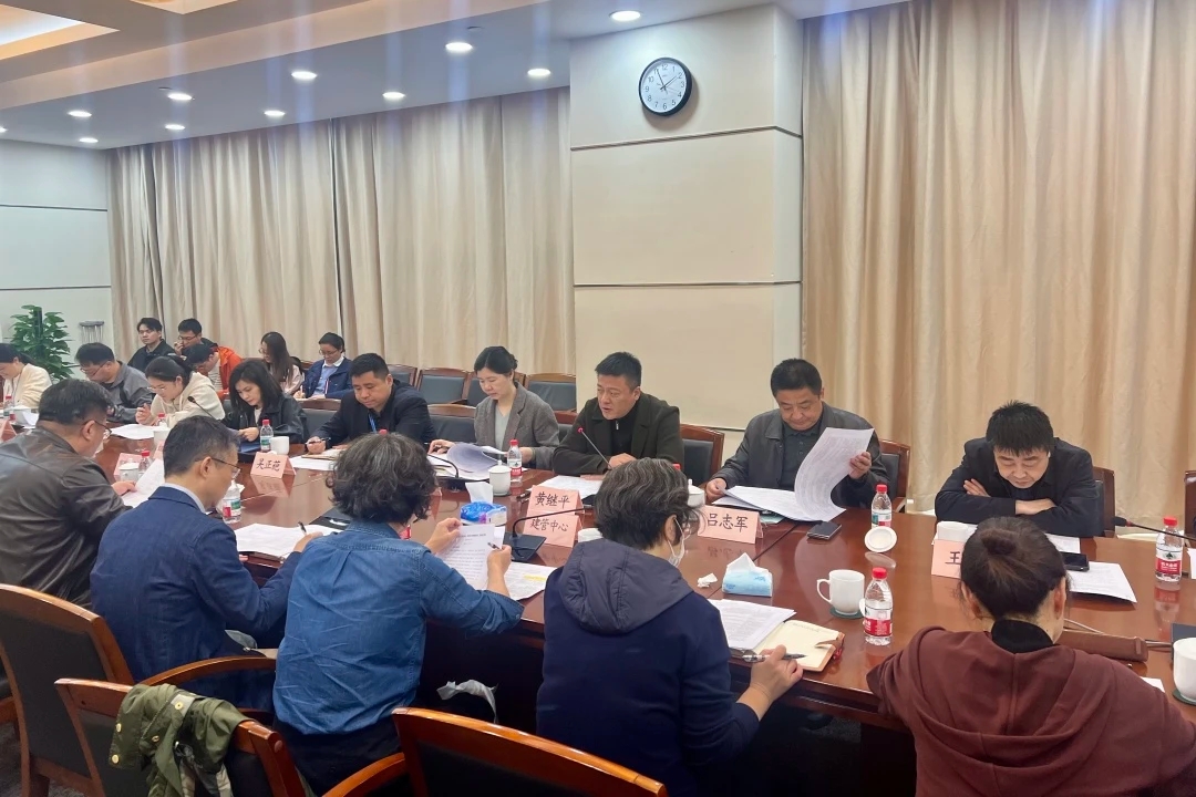 抓进度、提效能，区建管委召开2026年重点目标任务季度专题研究会