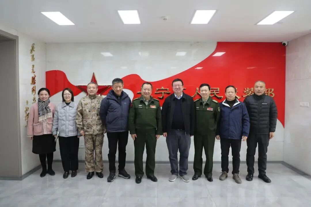 爱国拥军在新泾｜新春慰问暖军心 军地共叙鱼水情！